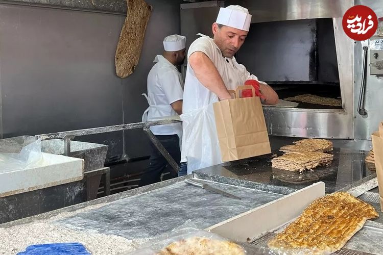 عکس؛ بنر نانوایی یک شهرستان درباره اتباع جلب توجه کرد