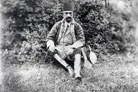 سفر در زمان؛ خاطرات ناصرالدین‌شاه: مفتی‌های بغداد با دایره دنبک و بعضی طورها به مصلا به طلب باران بیرون رفته بودند!