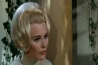 (عکس) ستاره هالیوود در اصفهان چادر سرکرد! 