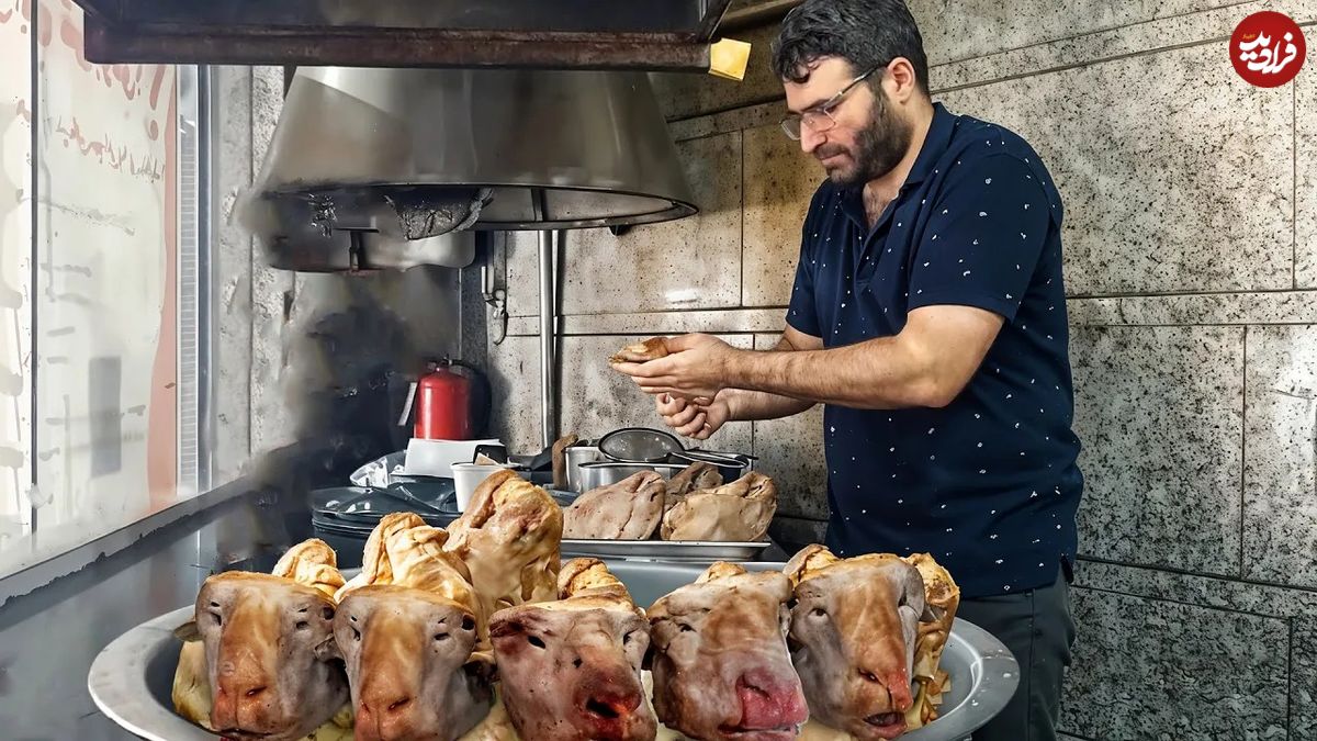 (ویدئو) غذای خیابانی در ایران؛ پخت ده ها کله پاچه در یک طباخی