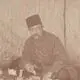عکس| سفر زمان؛ «ناصرالدین شاه» در حال آبگوشت خوردن زیر سایبان در شکارگاه