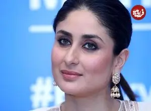 عکس| سفر در زمان؛ «کارینا کاپورخان» در حال دریافت جایزه راجیو گاندی در بمبئی؛ سال 1384