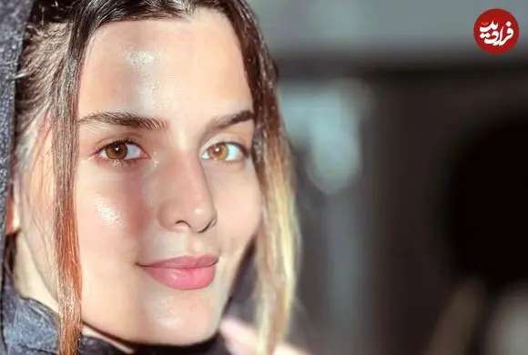 عکس| سفر زمان؛ «غزاله اکرمی» با چادر در پشت‌صحنه «سوجان» در کنار ثریا قاسمی