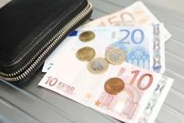 سقف مجاز نگهداری ارز توسط اشخاص تعیین شد