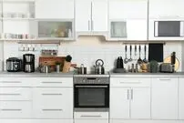 ۶ وسیله آشپزخانه که باید زود به زود عوض کنید