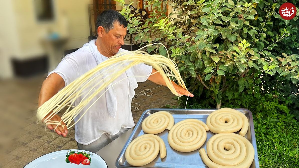ببینید؛ غذای روستایی در ازبکستان؛ پخت لاگمن به روش یک آشپز ماهر