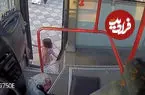 ببینید| سفر ناخواسته یک دختربچه دو ساله با اتوبوس
