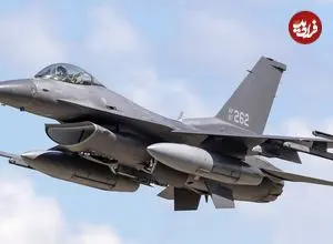 ببینید| مانور F16 در آسمان
