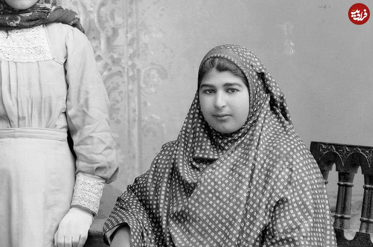 تصاویر؛ سفر به عصر قاجار؛ از «مهمانی اعیانی در کاخ شاه» تا «زن اروپایی با چادر و قلیان»