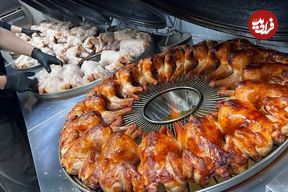 ببینید؛ غذای خیابانی در کره؛ مرغ کبابی در فر گردان در سئول 