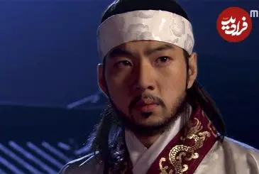 عکس| سفر در زمان «جومونگ و اویی» مشغول استراحت در پشت صحنه؛ سال 1384