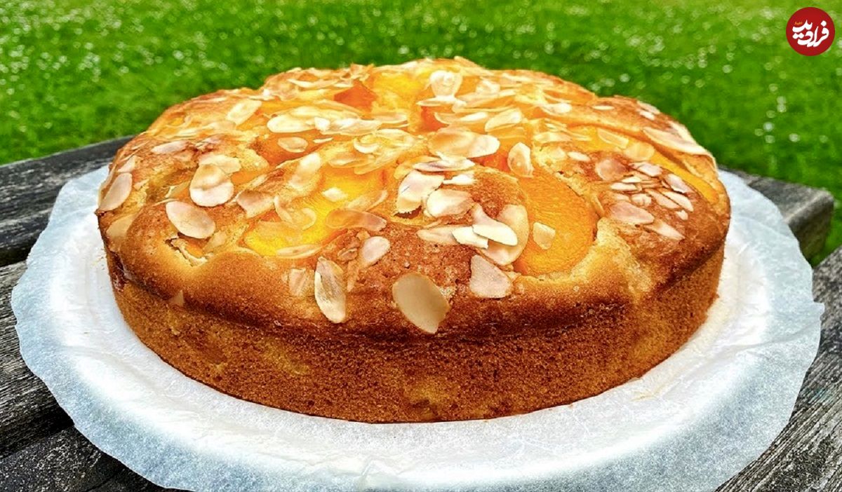 طرز تهیه کیک زردآلو؛ یک عصرانه خاص و خوشمزه