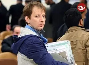 عکس؛ بابک زنجانی سوار بر میباخ و اسکورت با لندکروزر در مراسم افتتاح