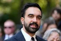 ببینید| زهران ممدانی سحری را در کنار کارگران خدمات شهری صرف کرد