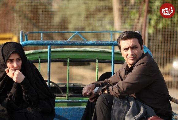 عکس؛ سفر زمان؛ عکس یادگاری «فخرالدین و طوبی» در پشت صحنه سریال «طوبی»
