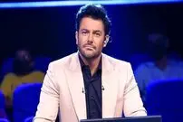 (تصاویر) مار پیتون غول پیکر روی دوش محمدرضا گلزار؛ 25 سال قبل
