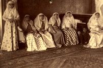 عکس؛ سفر در زمان؛ نمایش جهیزیه شاهزاده قاجاری