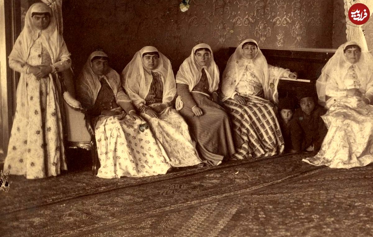 عکس؛ سفر در زمان؛ نمایش جهیزیه شاهزاده قاجاری