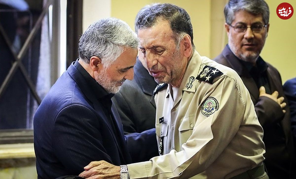 عکس؛ سفر به تاریخ؛ «سرلشکر سلیمی، فرمانده سابق ارتش» در کنار «رهبر انقلاب» در خط مقدم؛ دهۀ 60