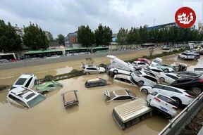 ببینید؛ نجات سرنشینان خودروهای گرفتار در سیل سهمگین چین