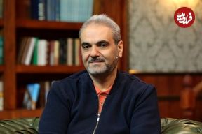 عکس؛ تصویری از جواد خیابانی حین تدریس در دانشگاه؛ دانشجویان: خیلی سخت گیر است