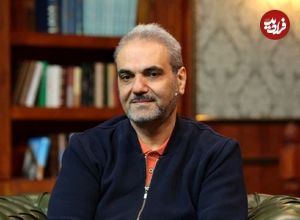 عکس؛ تصویری از جواد خیابانی حین تدریس در دانشگاه؛ دانشجویان: خیلی سخت گیر است