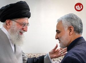 عکس؛ سفر به تاریخ؛ «سردار سلیمانی» و همرزمانش در ساحل خلیج فارس؛ دهۀ 60