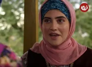 عکس| سفر در زمان؛ «بهاره، خسروخان و طلا» در پشت صحنه سریال سوجان؛ سال 1402