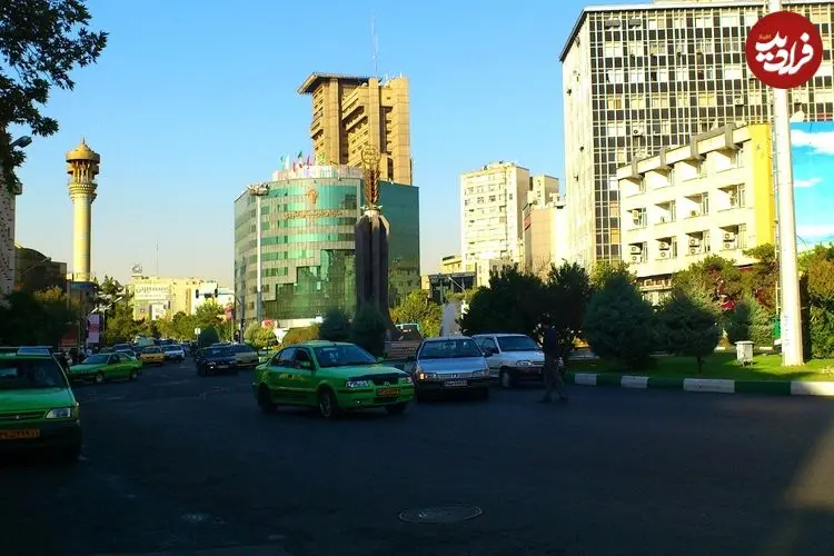 عکس| سفر به تهران قدیم؛ تصویر هوایی از میدان فاطمی و ساختمان وزارت کشور؛ سال 55