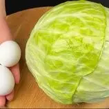 ببینید| طرز تهیه یک غذای متفاوت با یک کلم و 3 تخم مرغ