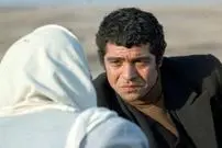 عکس| سفر زمان؛ «بهروز وثوقی» در 7 سالگی در کنار مادرش؛ دهۀ 1320