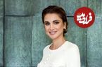 عکس؛ سفر در زمان؛ «ملک عبدالله دوم، پادشاه اردن و همسرش» در حال پایین آمدن از دیوار چین؛ سال 1378