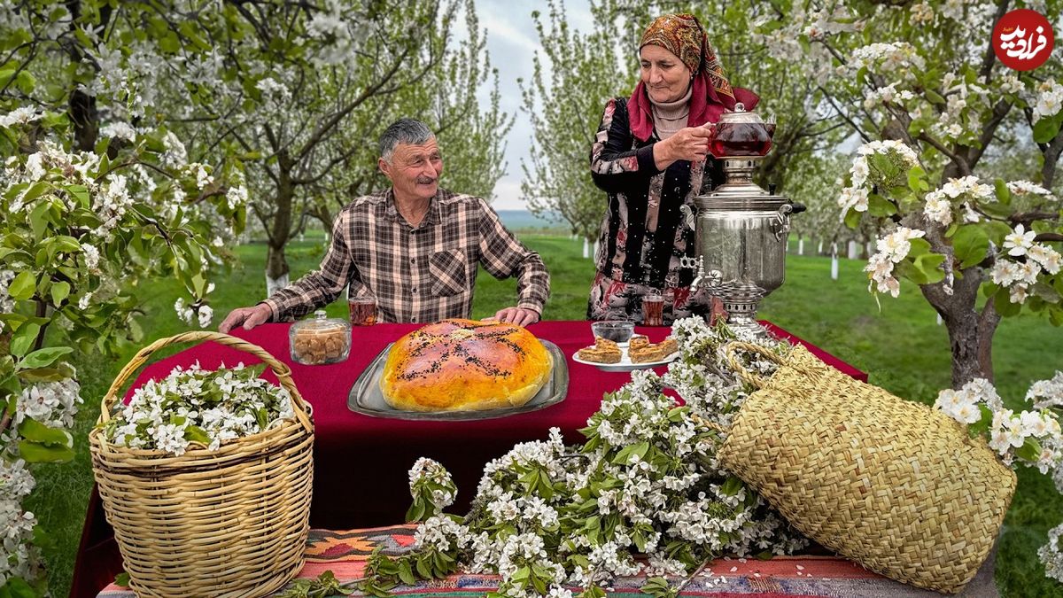 ببینید؛ غذای روستایی در آذربایجان؛ کباب رولت گوشت و دنده گاو در طبیعت