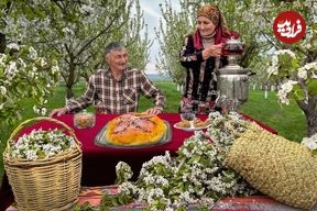 ببینید؛ غذای روستایی در آذربایجان؛ کباب رولت گوشت و دنده گاو در طبیعت
