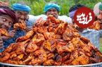 ببینید؛ غذای روستایی در هند؛ پخت مرغ بریان در روستا