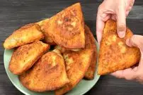 ببینید| طرز تهیه یک پیراشکی ساده با سیب زمینی