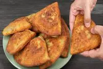 ببینید| طرز تهیه یک پیراشکی ساده با سیب زمینی