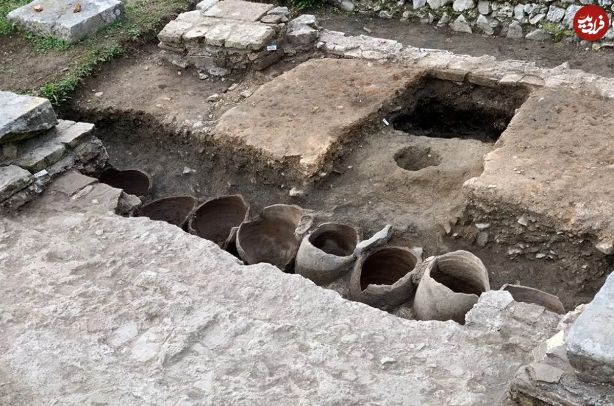 گنج «سکّه‌های مخصوص امپراتور» بعد از 1700 سال در زیر یک ستون پیدا شد