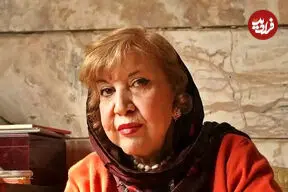 عکس| سفر به گذشته؛ سیمین بهبهانی در مراسم تشییع پیکر فروغ فرخزاد؛ سال 45