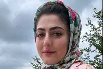 عکس| سفر زمان؛ چهرۀ «انیس» (سریال سوجان) در جلسۀ دفاع از پایان‌نامه‌اش