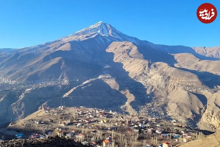 در دل دماوند چه می‌گذرد؛ چرا قله دماوند دیگر برف ندارد؟ پاسخ‌ مهدی زارع