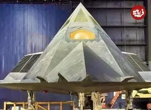 جنگنده پنهانکار F-117 روی ناو هواپیمابر؛ پروژه‌ای که به تولد F-35C منجر شد