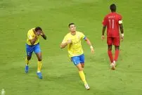 ( عکس) کریستیانو رونالدو و نمایش سیکس‌پک در ۳۸ سالگی!