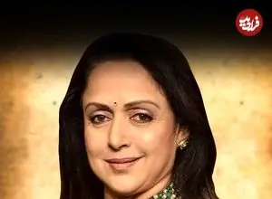 عکس| سفر در زمان؛ «بسنتی فیلم شعله» در حال دریافت جایزه از رئیس جمهور در دهلی نو؛ سال 1378