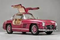 (ویدئو+ عکس) مرسدس بنز 300SL: شاهکار مهندسی و عملکرد بی‌نظیر