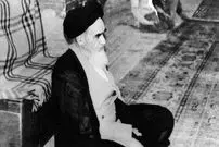 عکس| سفر در زمان؛ تیپ متفاوت «امام خمینی» در بورسای ترکیه؛ سال 1343
