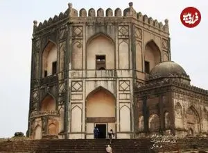 عکس| شناسایی کتیبه‌های ۶۰۰ ساله فارسی در هندوستان