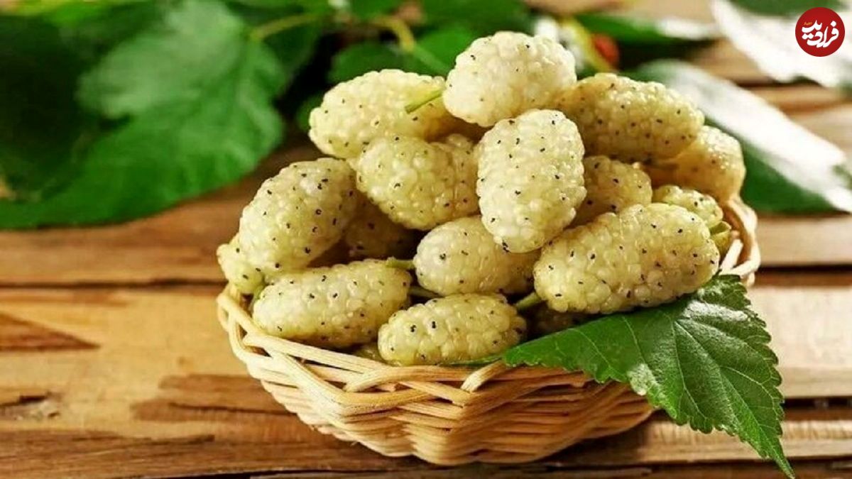 با خوردن این میوه افسرده نمیشوید
