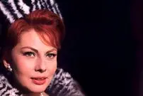 عکس| سفر در زمان؛ «ثریا اسفندیاری» در دوران پیری؛ دهه 70