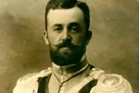 عکس| سفر در زمان؛ «لیاخوف روسی» در کنار صاحب‌منصبان قزاق که مجلس را به توپ بستند